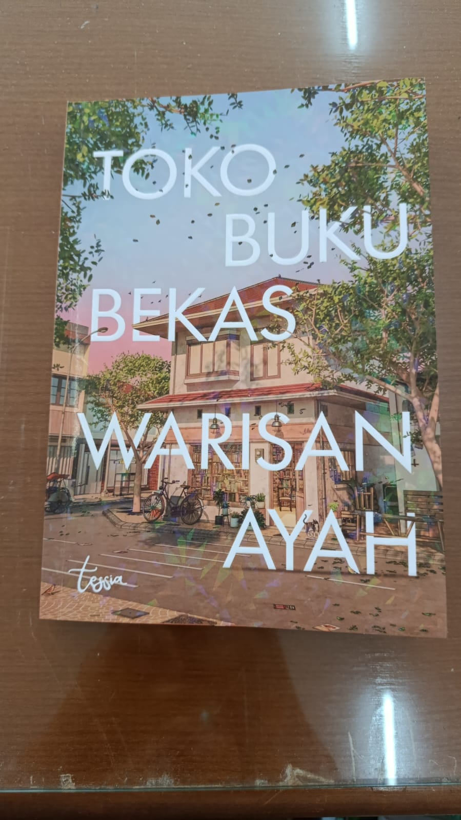 Toko Buku Bekas Warisan Ayah